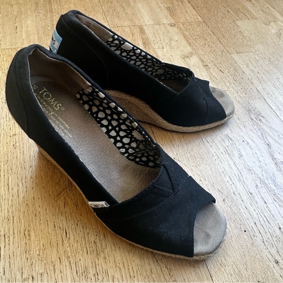 Toms Wedge Heel Espadrilles Black size 8 - Picture 1 of 6